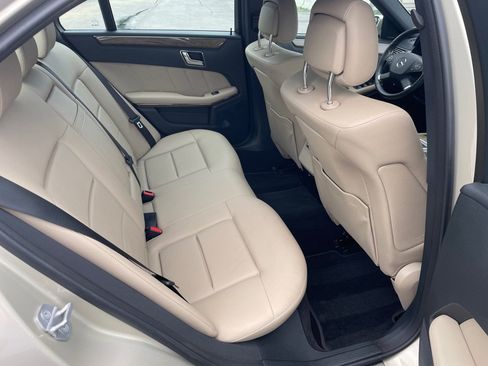 Used 2011 Mercedes-Benz E 350 Sedan image 20