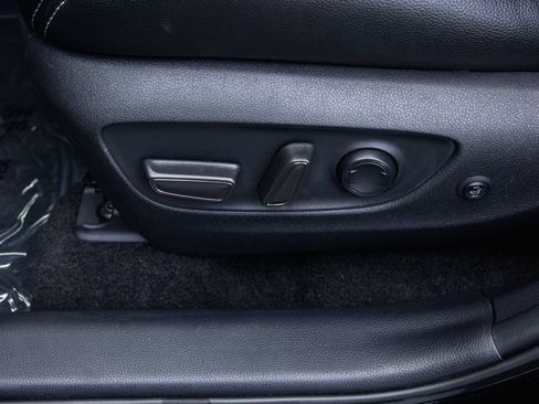 Certified 2021 Toyota RAV4 XLE FWD image 13