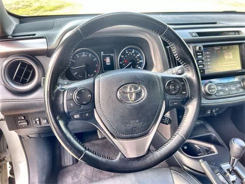 Used 2018 Toyota RAV4 XLE image 17