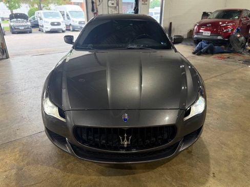 Used 2015 Maserati Quattroporte GTS RWD image 2