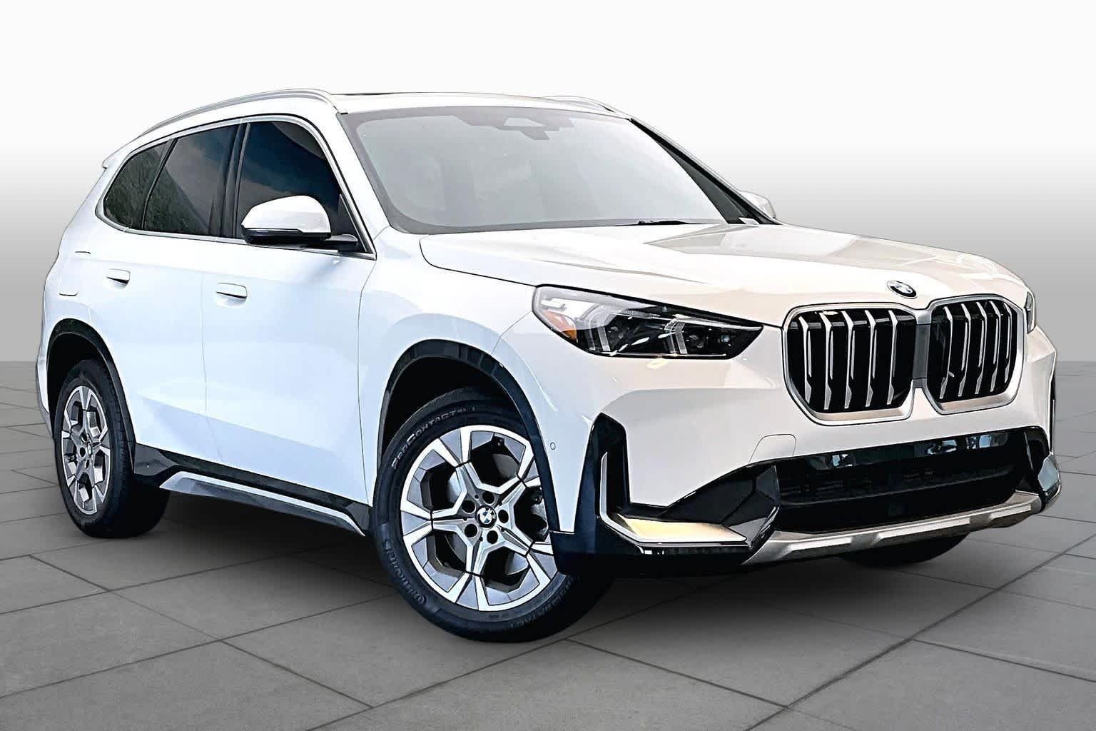 Used 2025 BMW X1 xDrive28i w/ Convenience Package AWD/4WD image 6