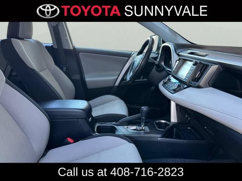 Used 2018 Toyota RAV4 XLE w/ Convenience Package AWD/4WD image 20