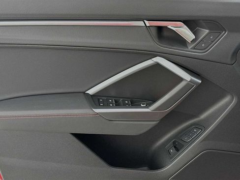 Certified 2025 Audi Q3 2.0T Premium Plus w/ Premium Plus Package image 17