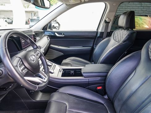 Used 2022 Hyundai Palisade Limited w/ Cargo Package image 18