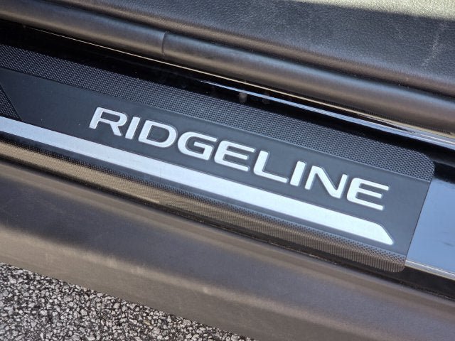 Certified 2025 Honda Ridgeline RTL image 37