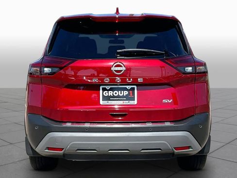 Certified 2023 Nissan Rogue SV FWD image 5