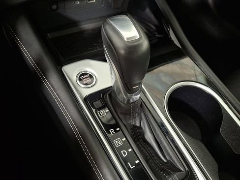 Used 2023 Nissan Altima 2.5 SV w/ SV Premium Package FWD image 17