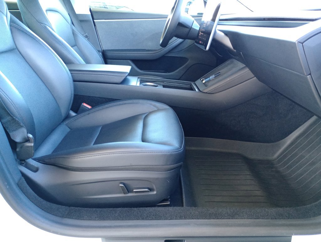 Used 2025 Tesla Model 3 Long Range RWD image 21