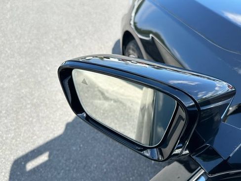 Used 2019 BMW 530e w/ Convenience Package RWD image 11