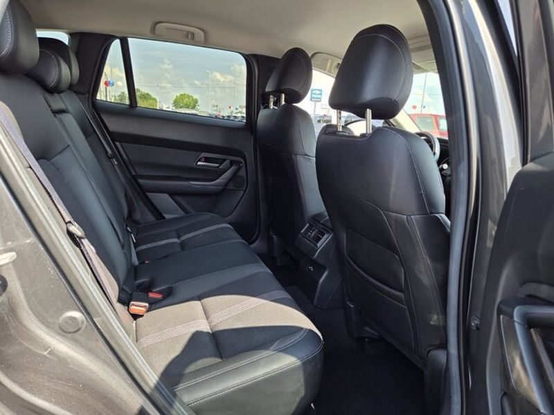 Used 2025 MAZDA CX-50 AWD 2.5 S w/ Preferred Package image 16