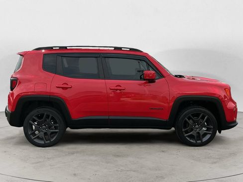 Used 2022 Jeep Renegade Latitude AWD/4WD image 4