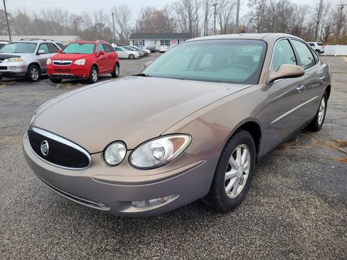 Used 2006 Buick LaCrosse CX image 3