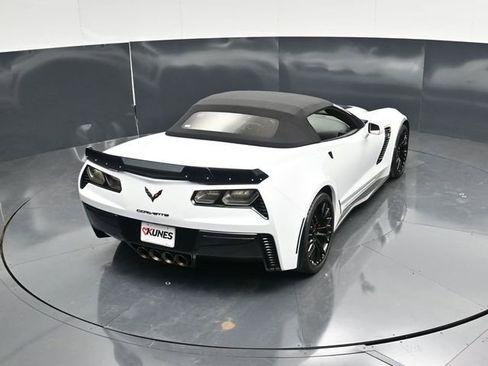Used 2019 Chevrolet Corvette Z06 RWD image 35