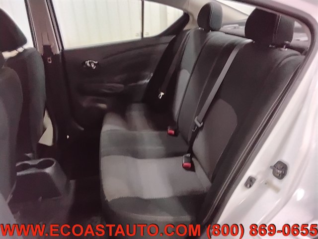 Used 2018 Nissan Versa SV FWD image 13