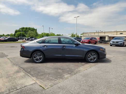 New 2026 Honda Accord EX-L image 7