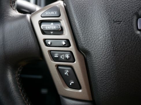 Used 2023 Nissan Titan Platinum Reserve w/ Moonroof Package image 31