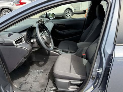 Used 2025 Toyota Corolla LE image 15