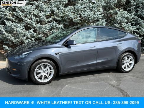 Used 2023 Tesla Model Y Long Range AWD/4WD image 1