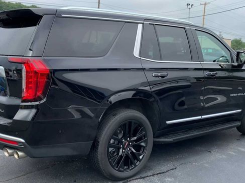 Certified 2024 GMC Yukon Denali w/ Advanced Technology Package AWD/4WD image 8