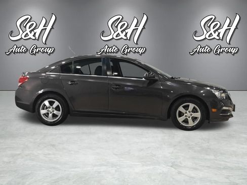 Used 2015 Chevrolet Cruze LT FWD image 23