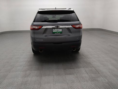 Used 2020 Chevrolet Traverse LT FWD image 6