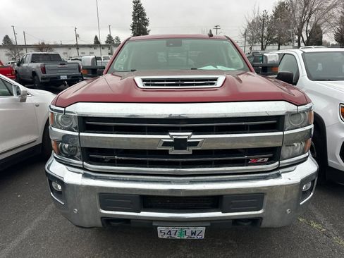 Used 2019 Chevrolet Silverado 3500 LTZ w/ Duramax Plus Package image 6