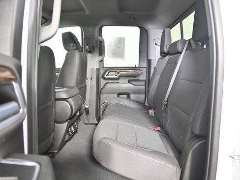 Used 2024 GMC Sierra 3500 SLE w/ SLE Value Package AWD/4WD image 17