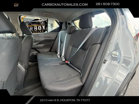 Used 2024 Nissan Kicks SV FWD image 20