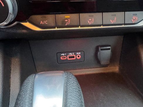 Used 2022 Nissan Sentra SV image 17