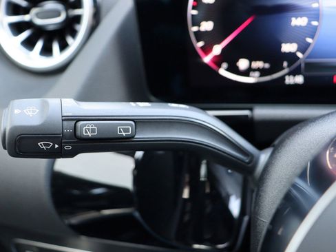 New 2025 Mercedes-Benz GLA 250 GLA 250 image 16