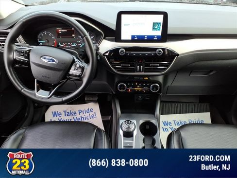 Certified 2022 Ford Escape SEL image 12
