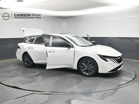 New 2026 Nissan Sentra SL FWD image 48