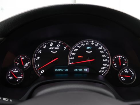 Used 2005 Chevrolet Corvette Convertible w/ Preferred Equipment Group RWD image 8