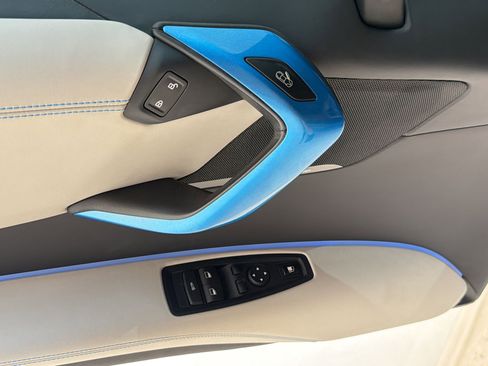Used 2015 BMW i8 AWD/4WD image 18