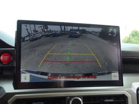 Used 2024 Toyota Tacoma TRD Off-Road w/ TRD Off Road Upgrade Package image 29