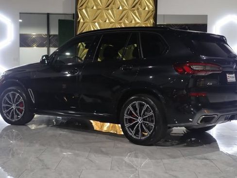 Used 2021 BMW X5 M50i w/ Executive Package AWD/4WD image 5