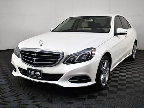 Used 2015 Mercedes-Benz E 250 E250 BLUETEC image 1