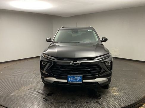 New 2026 Chevrolet TrailBlazer LT w/ Convenience Package image 2