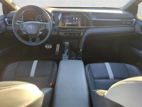 Certified 2025 Toyota Camry SE image 19