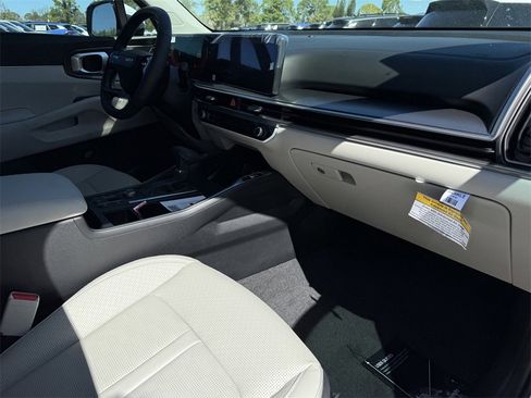 New 2026 Kia Sorento EX image 12