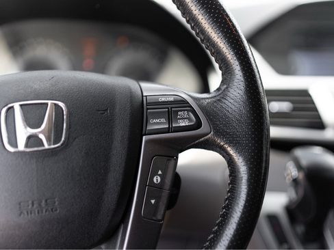 Used 2015 Honda Odyssey Touring image 11