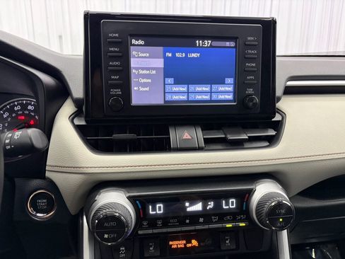 Used 2019 Toyota RAV4 XLE w/ Convenience Package AWD/4WD image 30