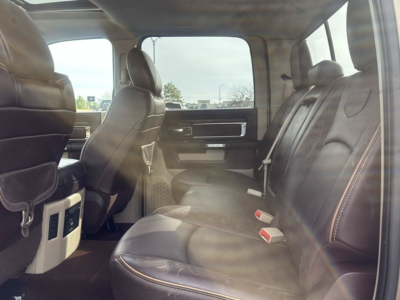 Used 2014 RAM 3500 Laramie Longhorn w/ Convenience Group AWD/4WD image 29