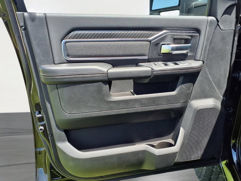 New 2026 RAM 2500 Big Horn AWD/4WD image 14