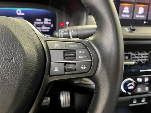 Used 2024 Honda Accord Sport image 33