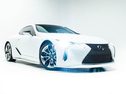 Used 2018 Lexus LC 500 Coupe w/ Touring Package image 5