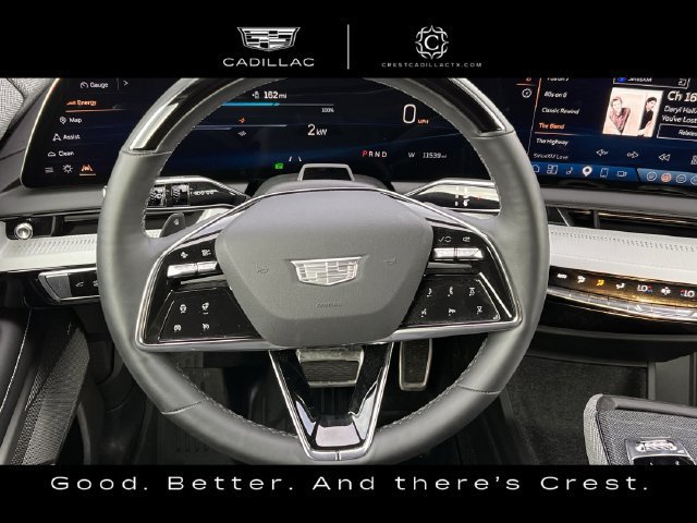 Used 2025 Cadillac Optiq Sport 2 w/ LPO, Floor Liner Package AWD/4WD image 14