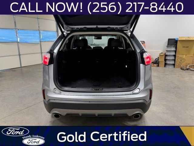 Used 2024 Ford Edge Titanium AWD/4WD image 7