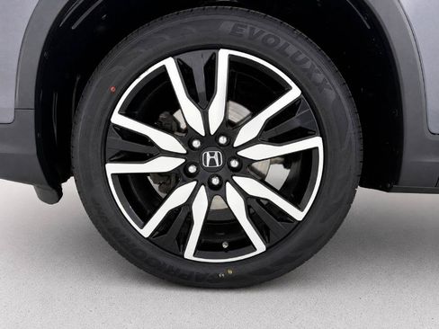 Used 2020 Honda Pilot Touring image 34