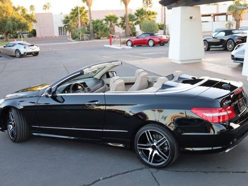 Used 2011 Mercedes-Benz E 550 E 550 image 17